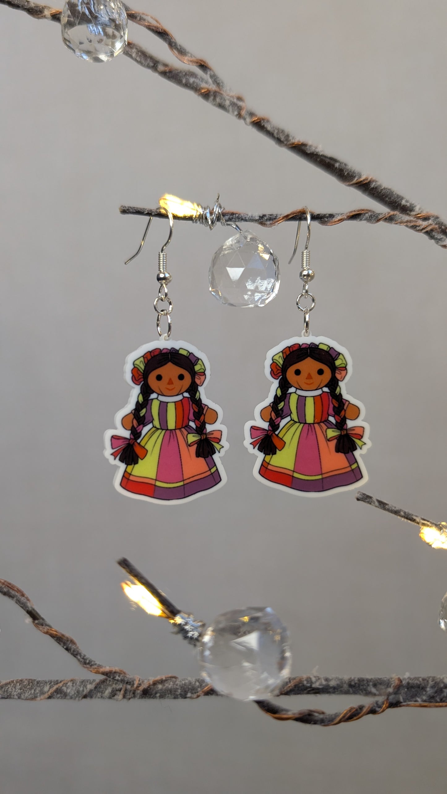 Muñeca Lelé Acrylic Earrings