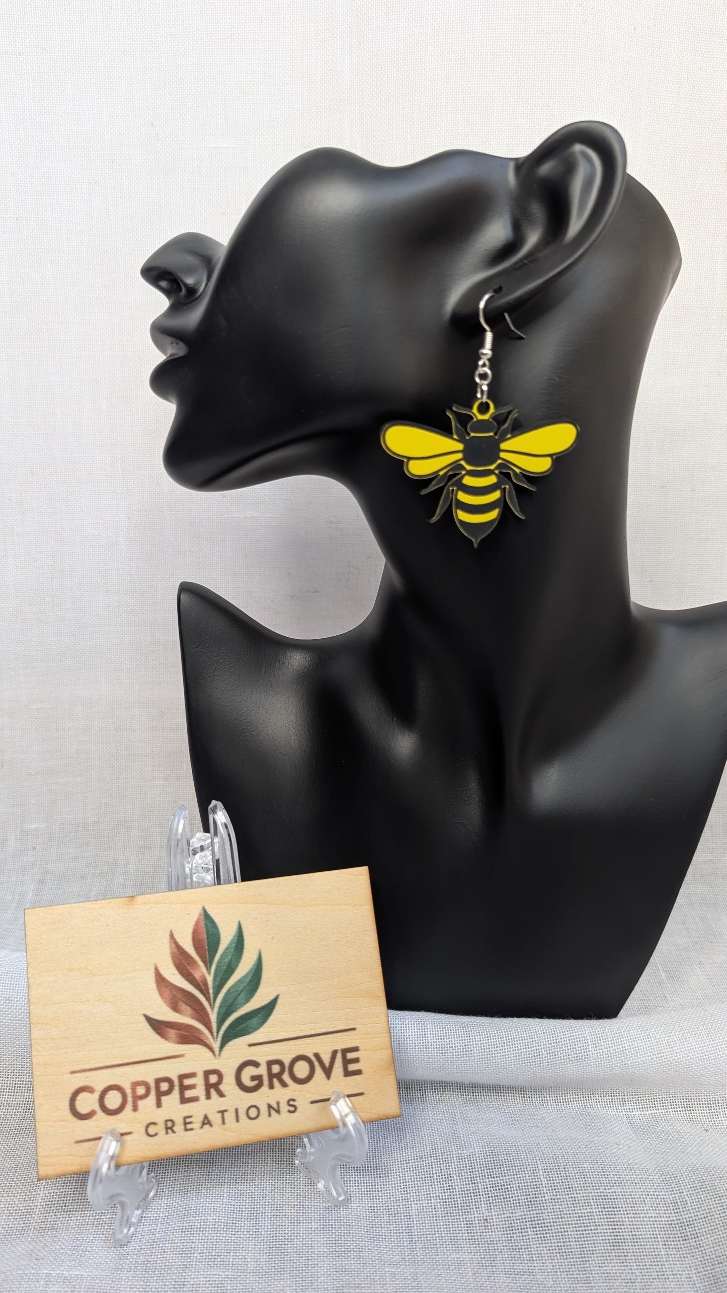 Sweet & Buzz-Worthy Bee Earrings ππ