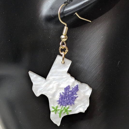 texas-bluebonnet-state-shaped-dangle-earring-model