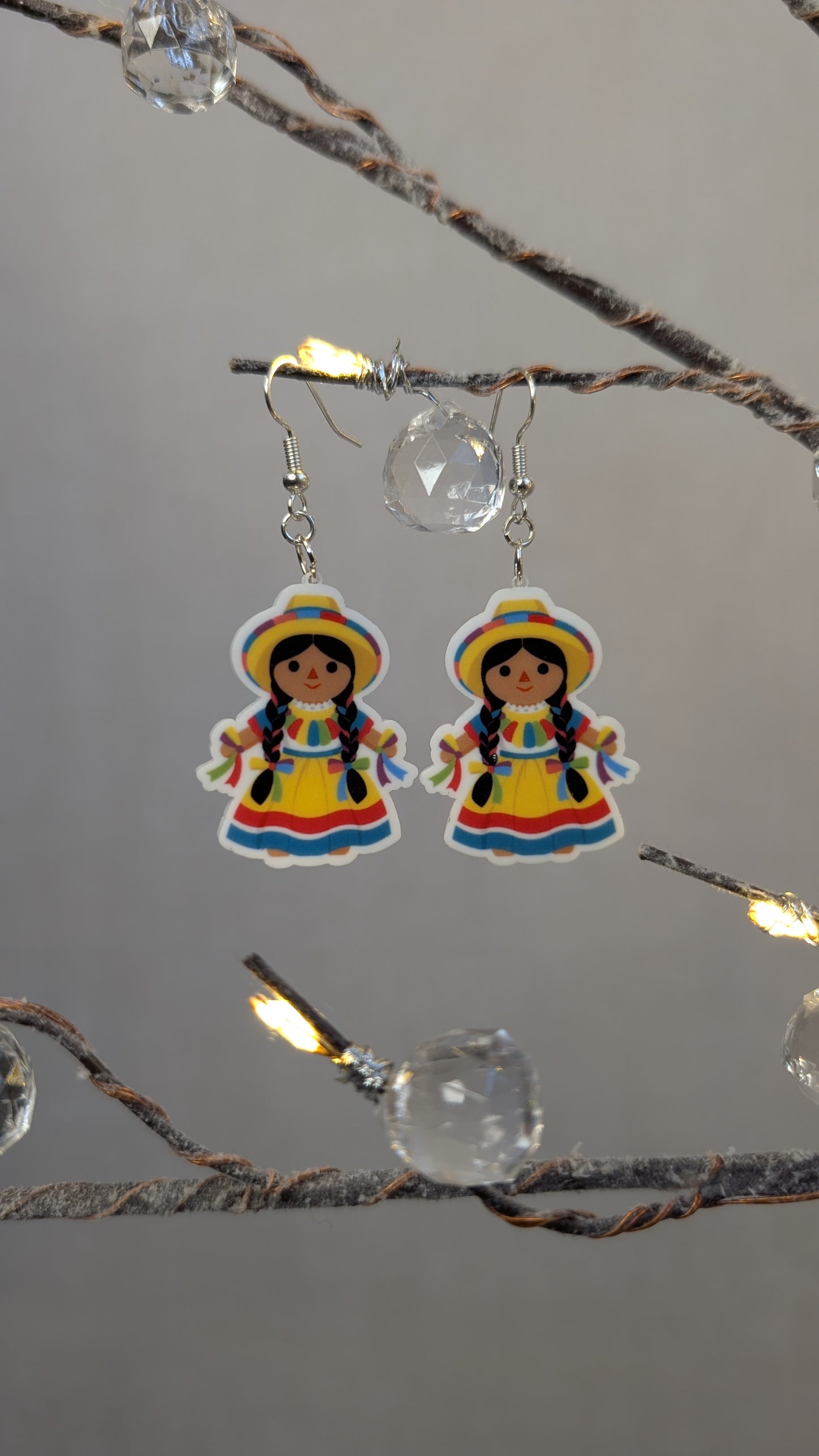 Muñeca Lelé Acrylic Earrings