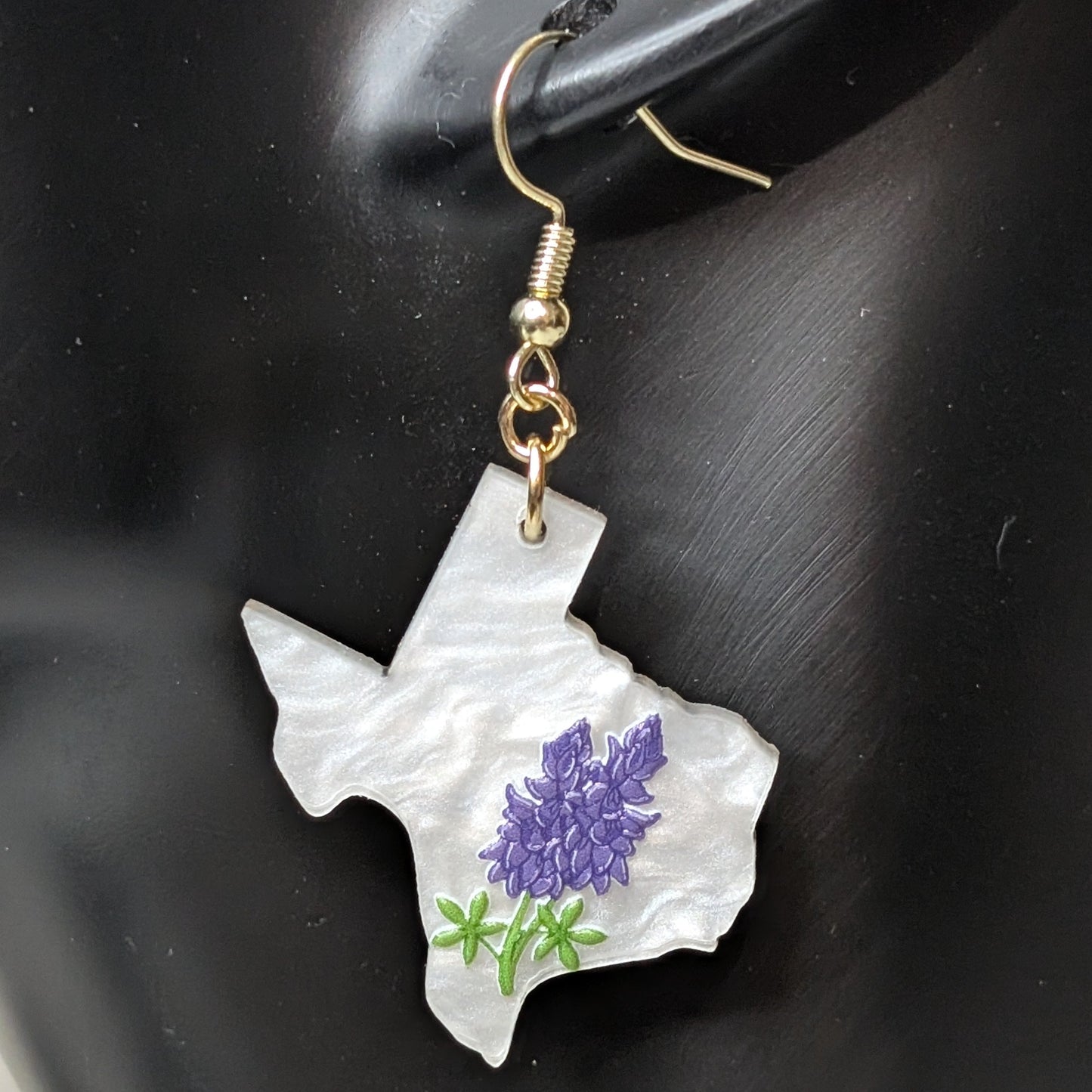 texas-bluebonnet-state-shaped-dangle-earring-model